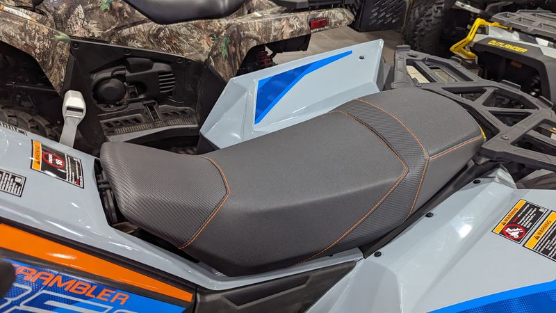 2024 Polaris SCRAMBLER 850  STORM GRAY AND RADAR BLUEImage 15