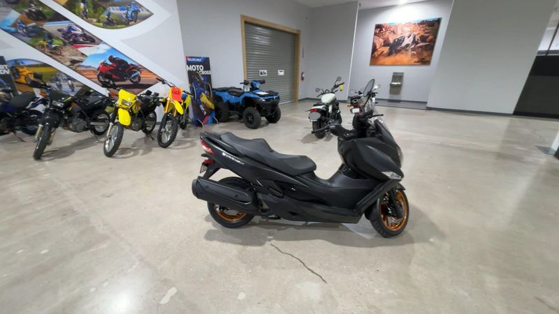 New 2027 Suzuki BURGMAN 400 Image 4