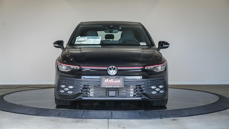 New 2025 Volkswagen Golf GTI AutobahnImage 6