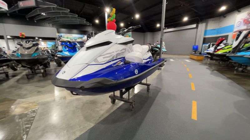 2025 Yamaha GP SVHO W&sol;AUDIO  in a WHITE/RACING BLUE exterior color. Del Amo Motorsports of Redondo Beach (424) 390-7811 delamomotorsports.com 