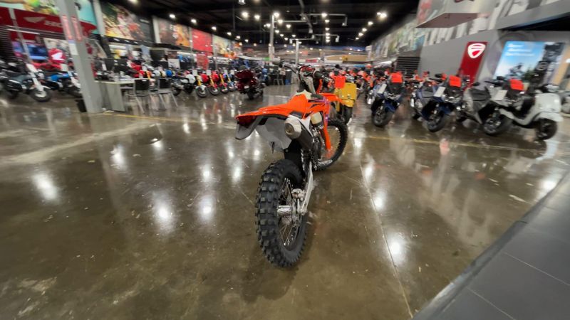 2024 KTM 500 XW-F  in a ORANGE exterior color. Del Amo Motorsports of Redondo Beach (424) 390-7811 delamomotorsports.com 