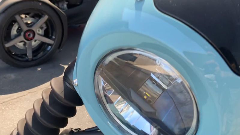 New 2025 Kawasaki ELIMINATOR SE ABS Image 6