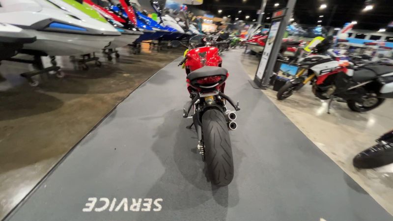 Used 2024 Ducati SUPERSPORT 950 Image 7