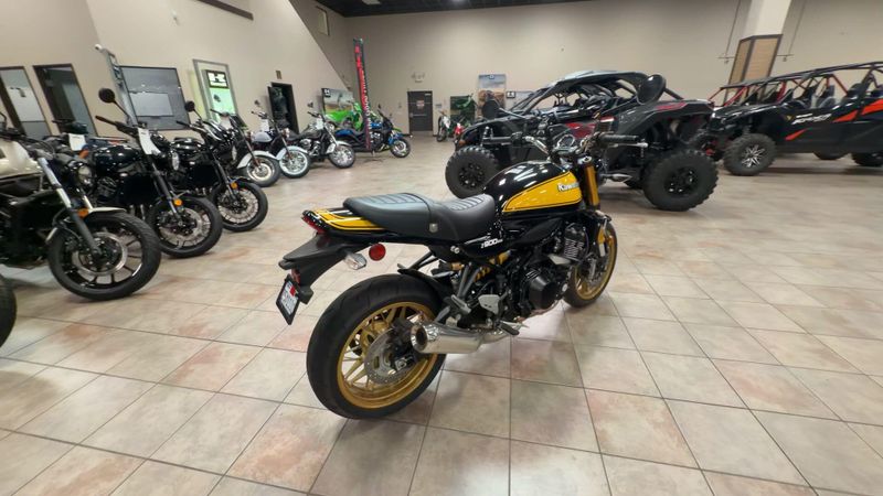 Used 2022 Kawasaki Z900RS SE Image 9