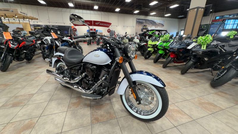 New 2026 Kawasaki VULCAN 900 CLASSIC Image 3