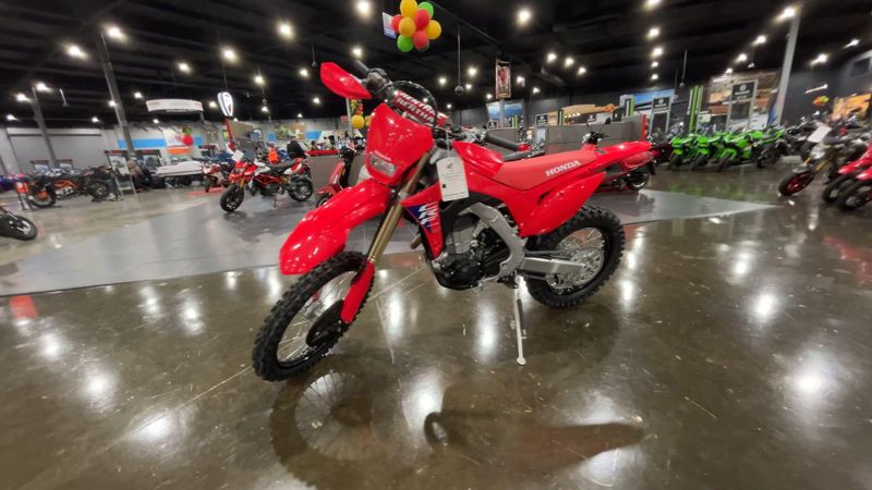 2025 Honda CRF450X  in a RED exterior color. Del Amo Motorsports of Redondo Beach (424) 390-7811 delamomotorsports.com 