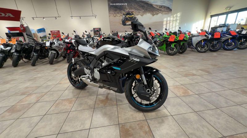 New 2026 CFMOTO 675SS Image 3