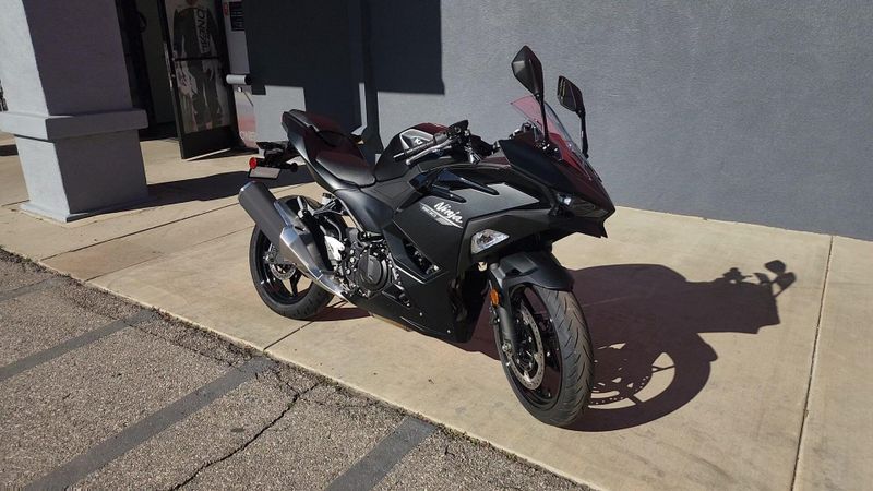 New 2026 Kawasaki NINJA 500 Image 5