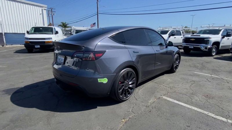 2023 Tesla Model Y PerformanceImage 10