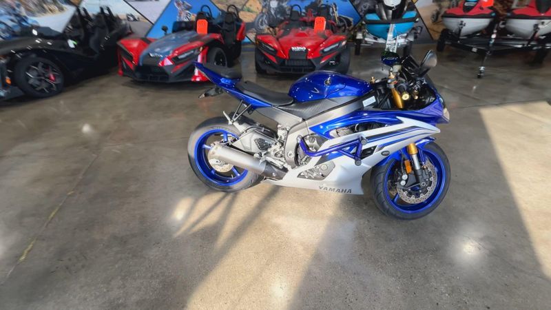 Used 2016 Yamaha YZF-R6 Image 9