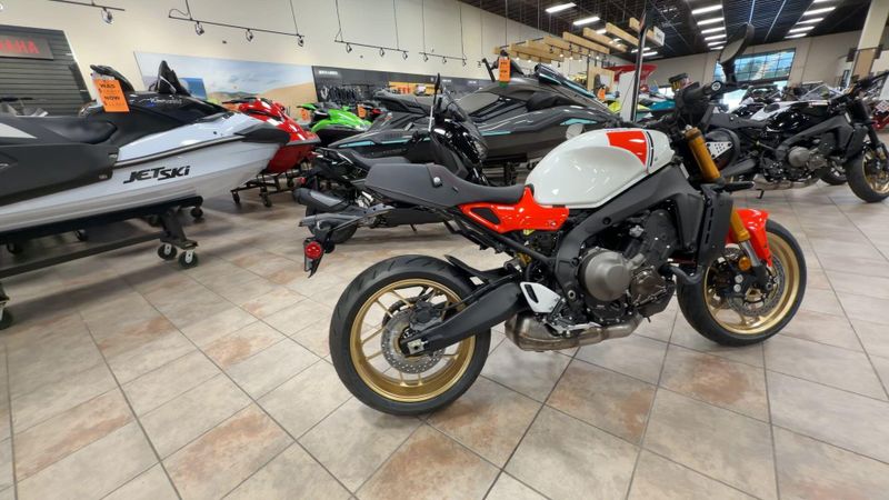 New 2026 Yamaha XSR900 Image 9
