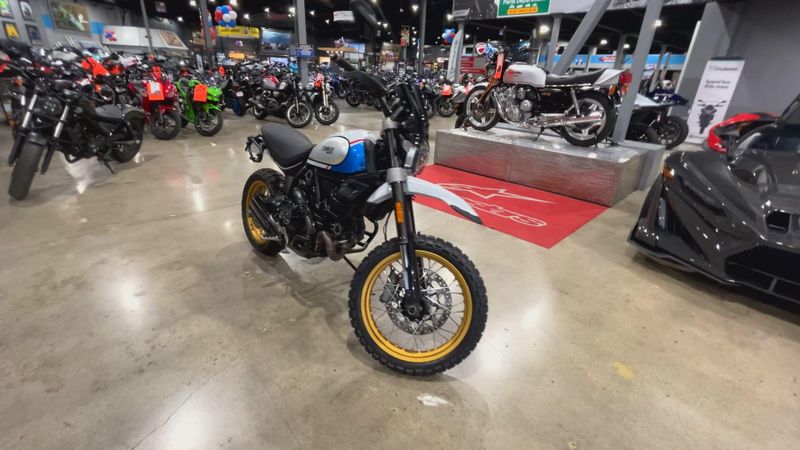 2021 Ducati SCRAMBLER DESERT SLED Image 2