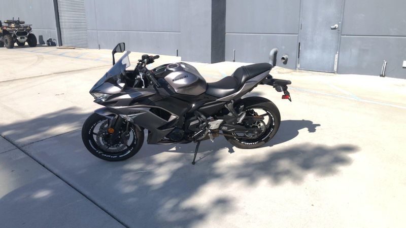 Used 2021 Kawasaki NINJA 650 Image 7