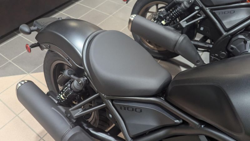 2025 Honda REBEL 1100 BASE MATTE BLACK METALLICImage 11