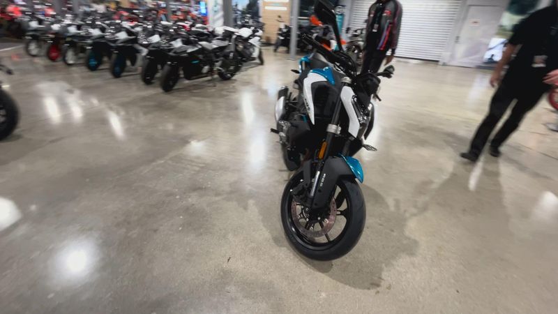 New 2026 CFMOTO 450NK Image 3