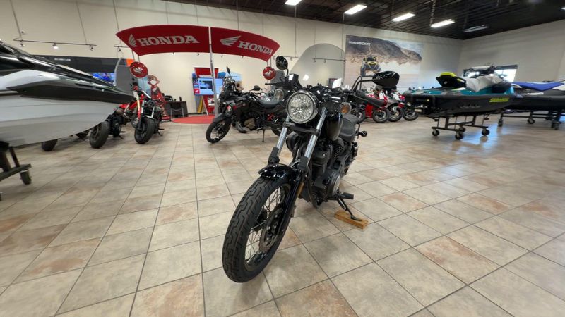Used 2020 Yamaha BOLT  CA Image 4