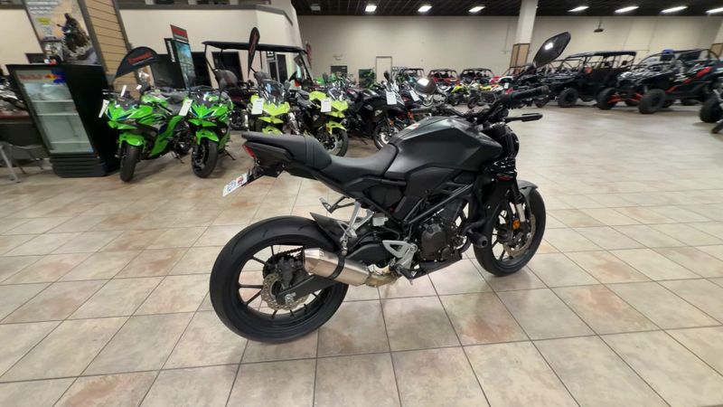 Used 2023 Honda CB300R ABS Image 9