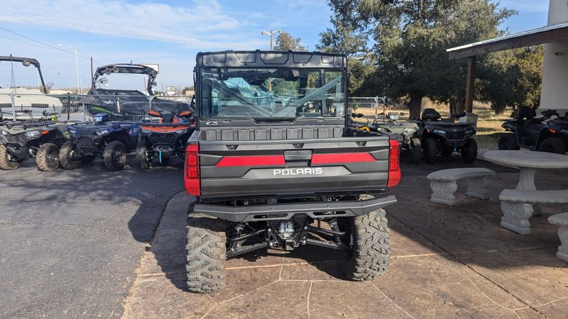 2025 Polaris RANGER CREW XP 1000 PREMIUM SUNSET REDImage 9