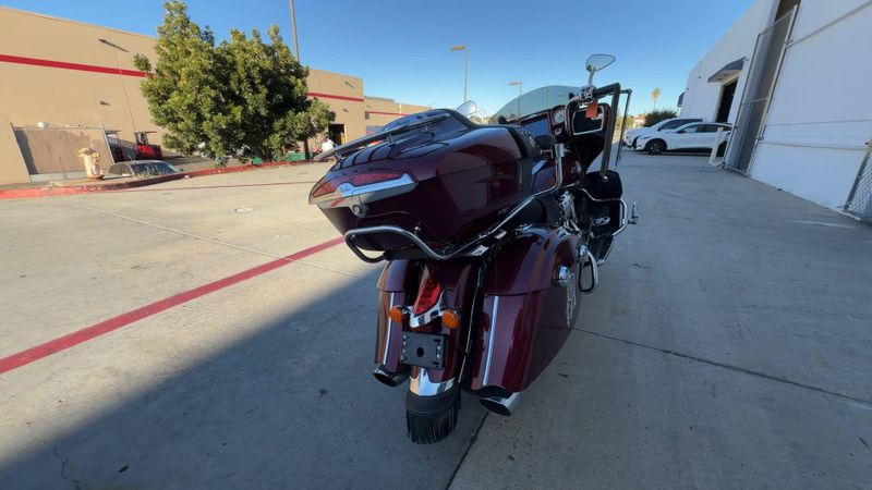 Used 2017 Indian Motorcycle Roadmaster Image 8