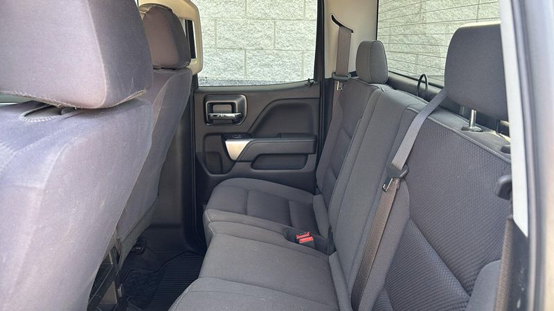 Used 2018 Chevrolet Silverado 1500 LTImage 8