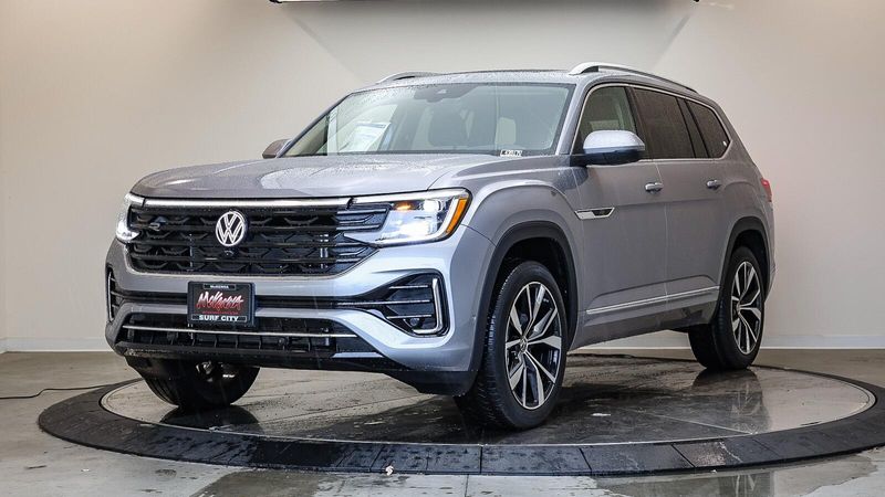 2025 Volkswagen Atlas 2.0T SEL Premium R-LineImage 1