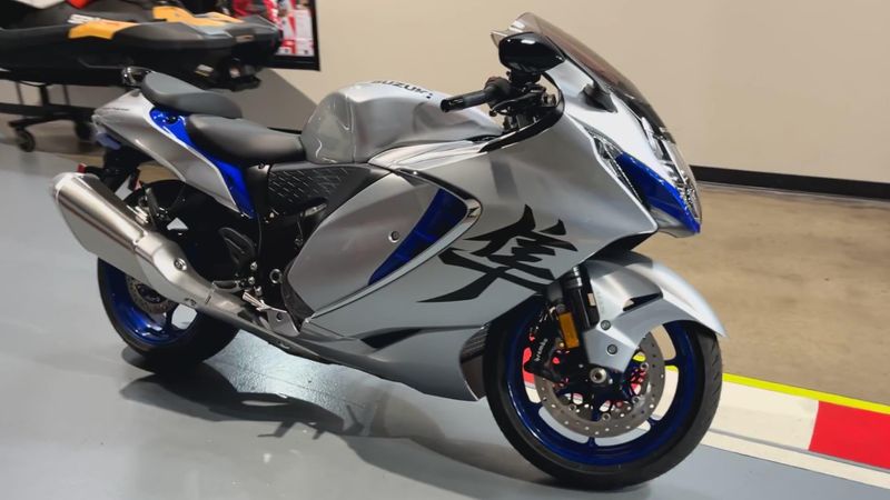 New 2025 Suzuki Hayabusa Image 5