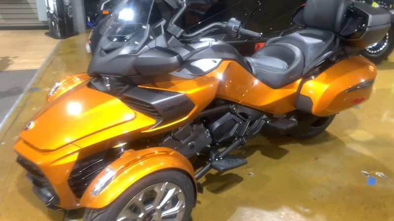 New 2024 Can-Am SPYDER F3 LIMITED SPECIAL SERIES (SE6) Image 2