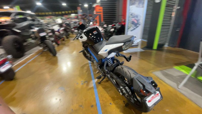 Used 2025 CFMOTO 300NK Image 7