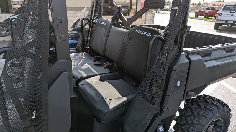 2025 Polaris RANGER CREW 1000 PREMIUM WHITE LIGHTNINGImage 15