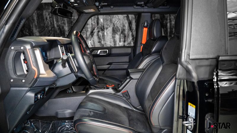 2023 Ford Bronco Raptor photo 3