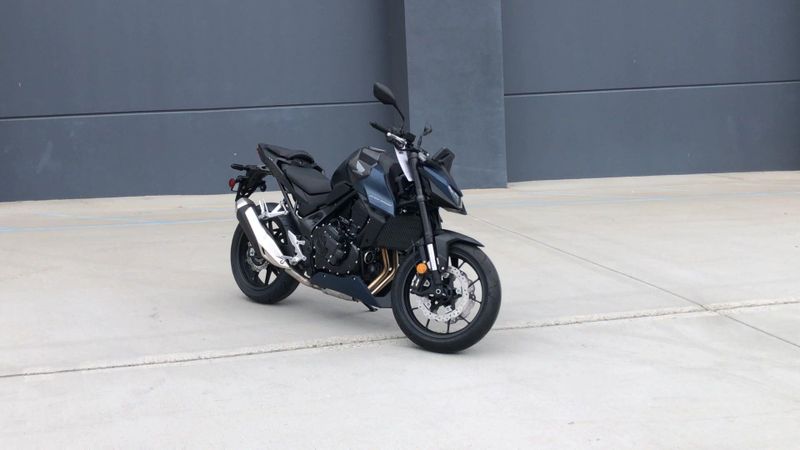 New 2026 Honda CB750 HORNET E-CLUTCH Image 2