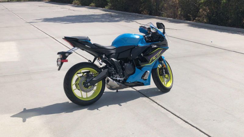 New 2026 Yamaha YZF-R7 Image 3