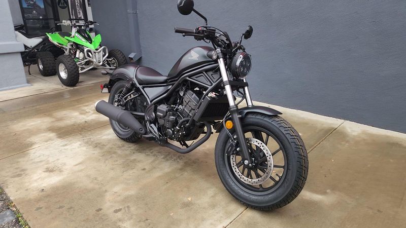 New 2026 Honda REBEL 300 E-CLUTCH Image 6