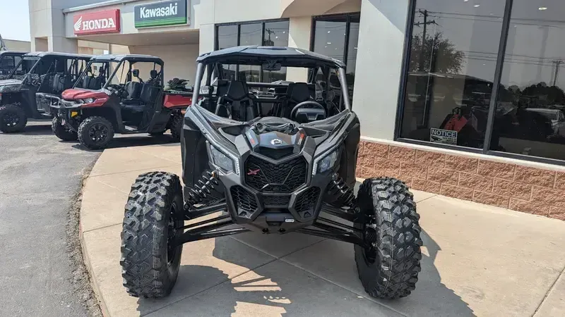 2025 Can-Am MAVERICK MAX XRS 72 TURBO RR TRIPLE BLACKImage 6