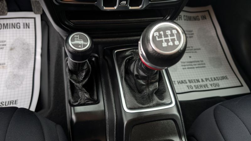 Used 2021 Jeep Wrangler Unlimited Sport AltitudeImage 21