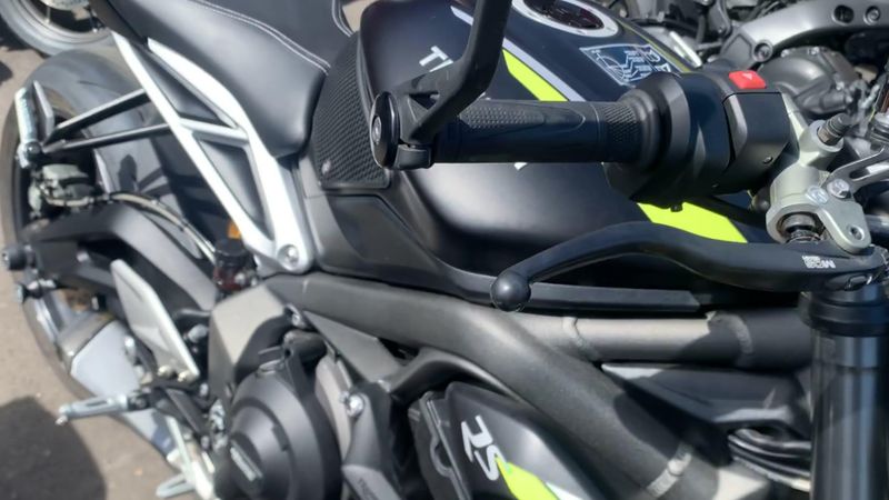 Used 2020 Triumph STREET TRIPLE RS Image 5