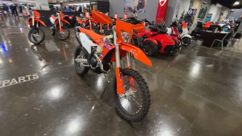 New 2024 KTM 500 XW-F Image 2