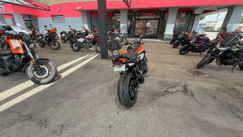 Used 2018 Kawasaki Z900RS Image 7