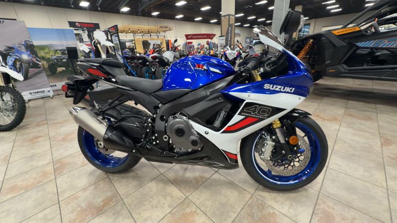 New 2026 Suzuki GSX-R750Z 40TH ANNIVERSARY EDITION Image 2