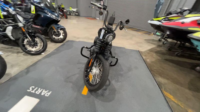 Used 2019 Harley-Davidson SOFT TAIL STREET BOB Image 3