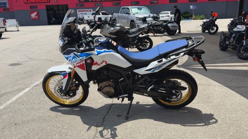 New 2026 Honda AFRICA TWIN Image 5