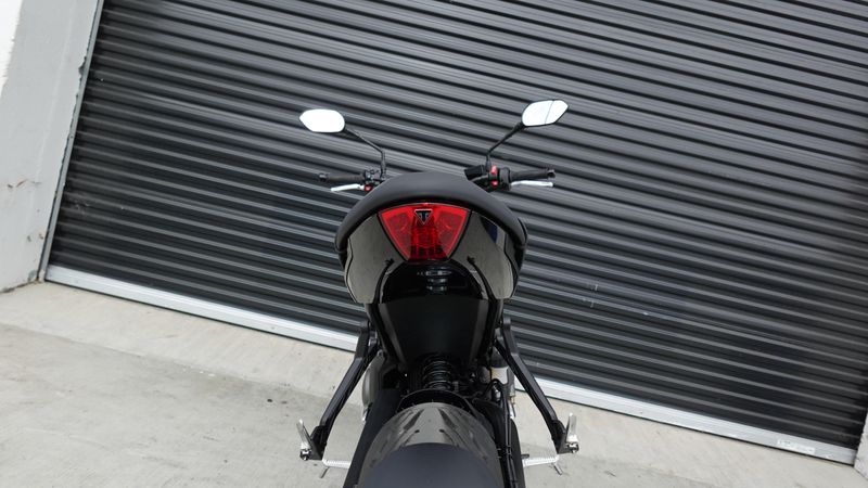 New 2025 Triumph Trident 660 