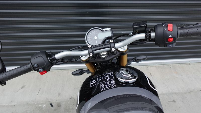 New 2025 Triumph Speed 400 Base 