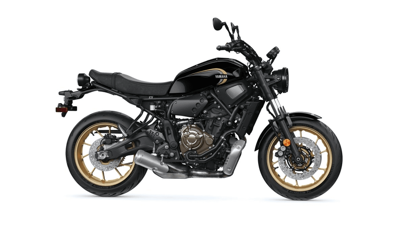 2025 Yamaha XSR700 RAVENImage 1