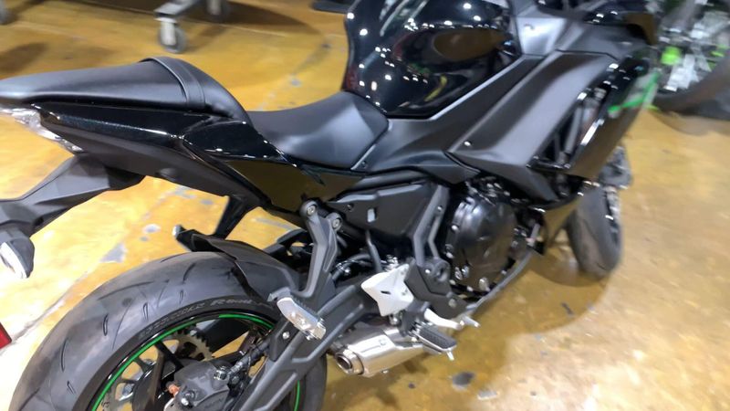 2025 Kawasaki NINJA 650 Image 6