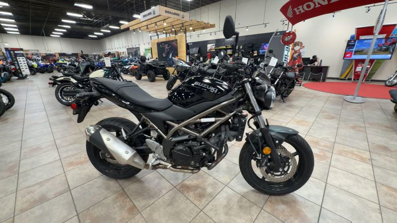 Used 2022 Suzuki SV650 ABS Image 2