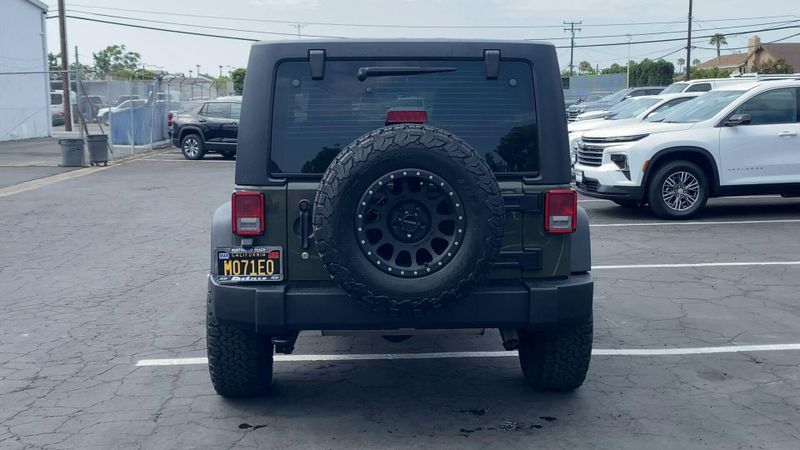 Used 2015 Jeep Wrangler Unlimited SportImage 8