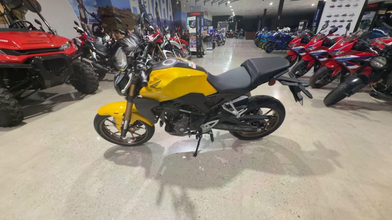 New 2026 Honda CB300R ABS Image 7