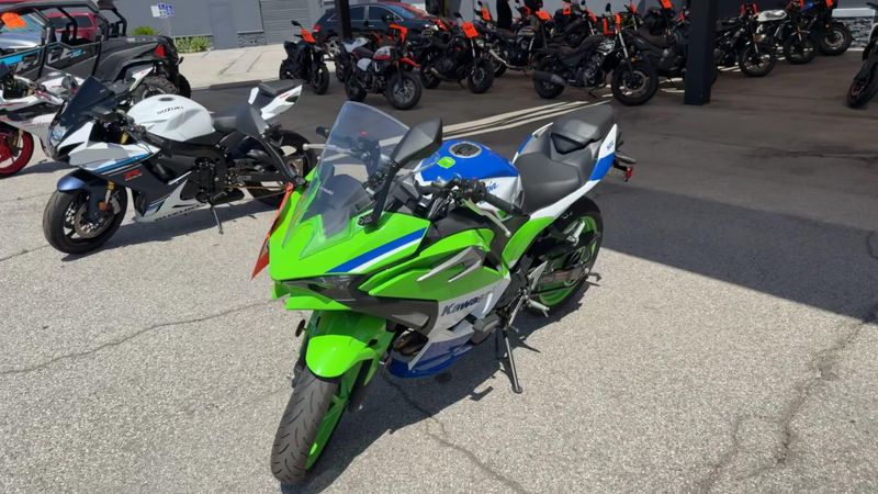 Used 2024 Kawasaki NINJA 500 40TH ANNIVERSARY Image 8