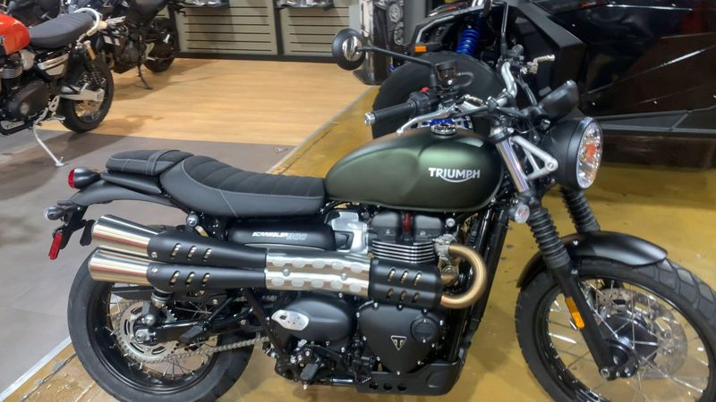 2025 Triumph SCRAMBLER 900 Image 8